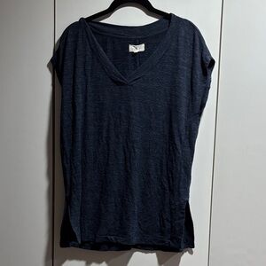 Lou & Grey Deep Blue V-Neck Short‎ Sleeve Tee